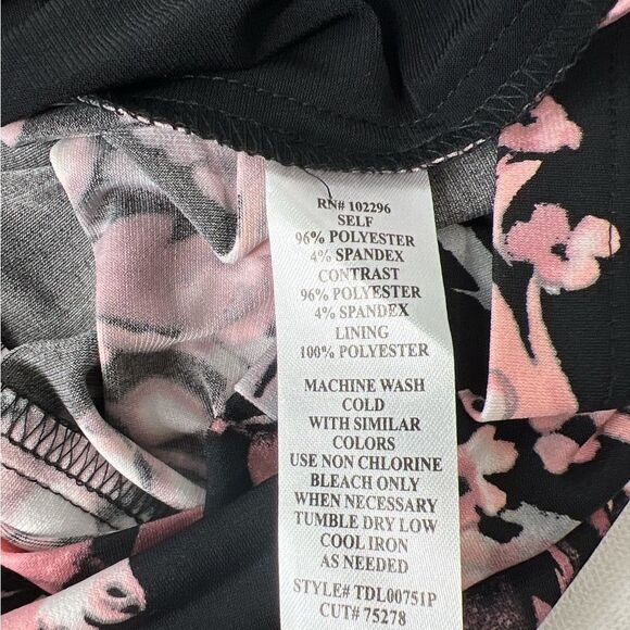 Connected Floral Black and‎ Pink Sheath Stretch Dress Sz 4P 4 Petite NEW - Picture 9 of 9